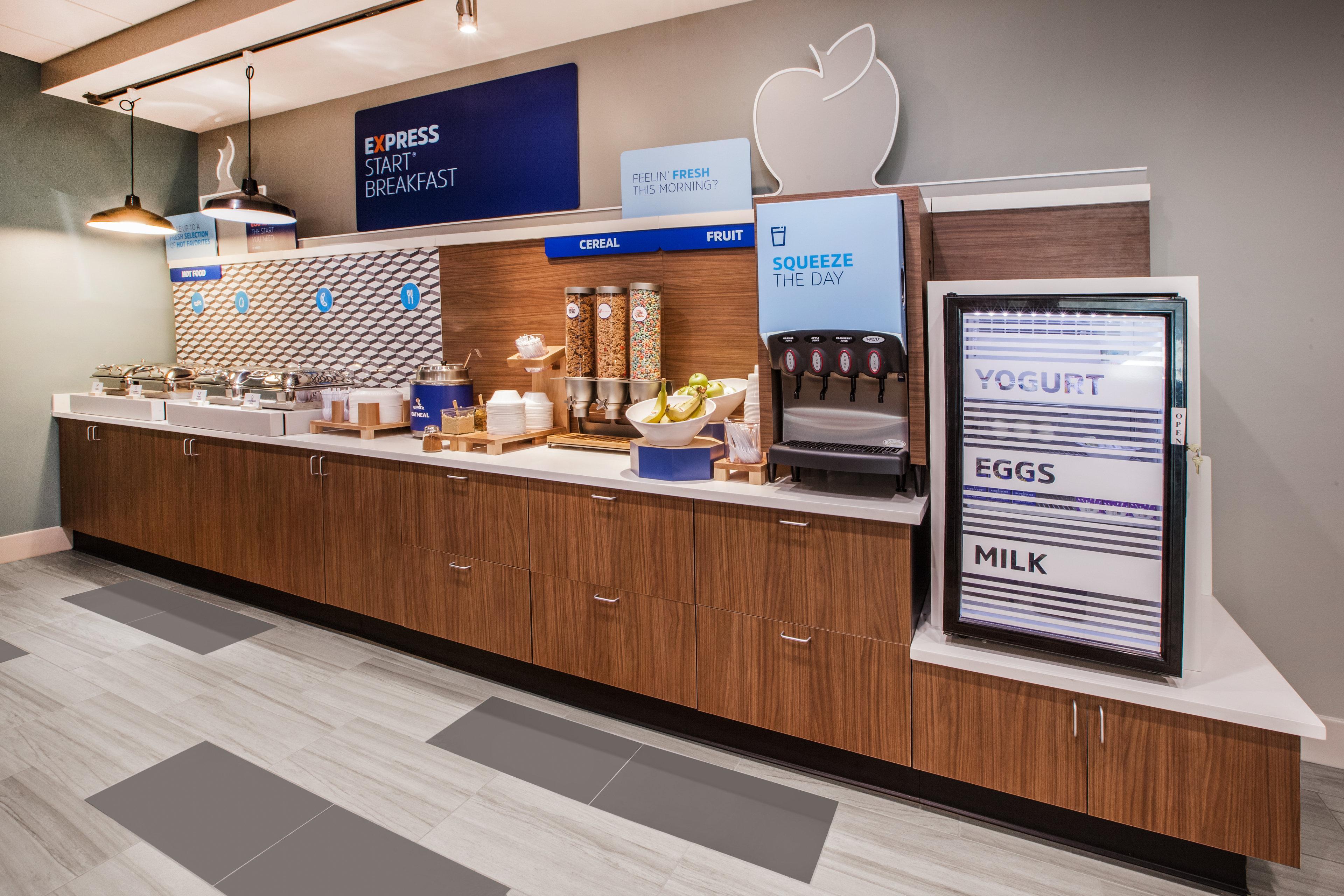Holiday Inn Express & Suites Vaughan-Southwest By Ihg מראה חיצוני תמונה