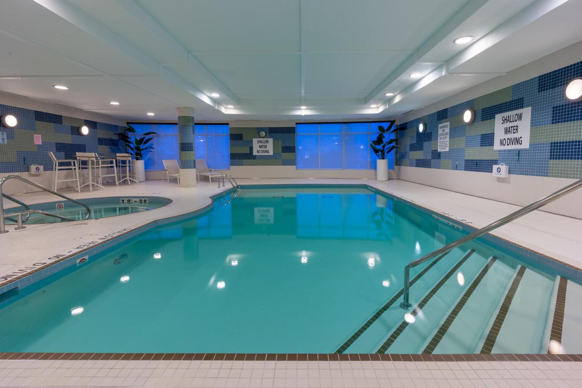 Holiday Inn Express & Suites Vaughan-Southwest By Ihg מראה חיצוני תמונה