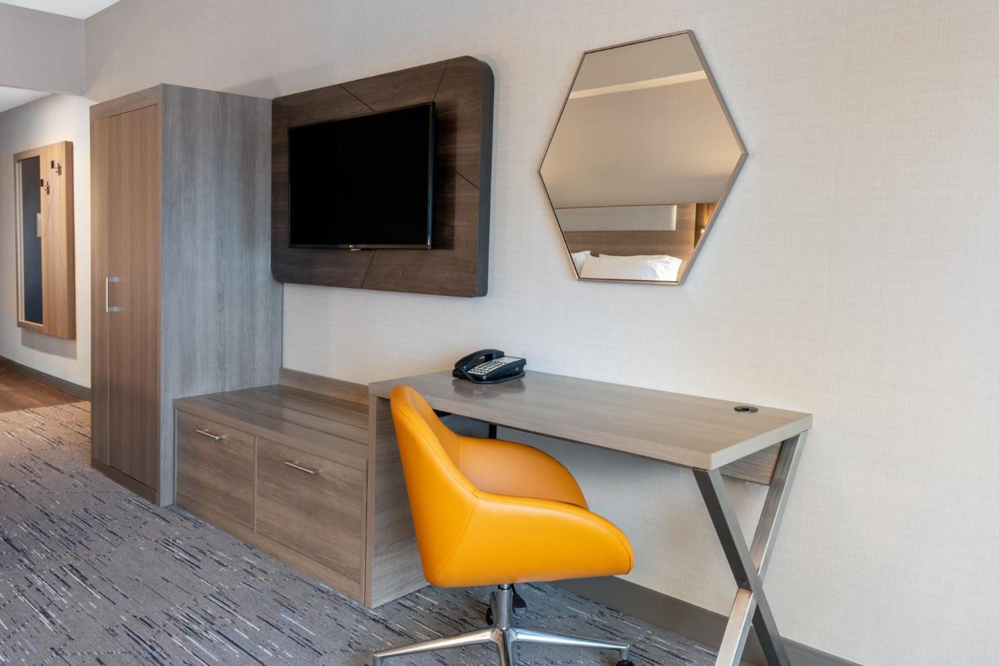 Holiday Inn Express & Suites Vaughan-Southwest By Ihg מראה חיצוני תמונה